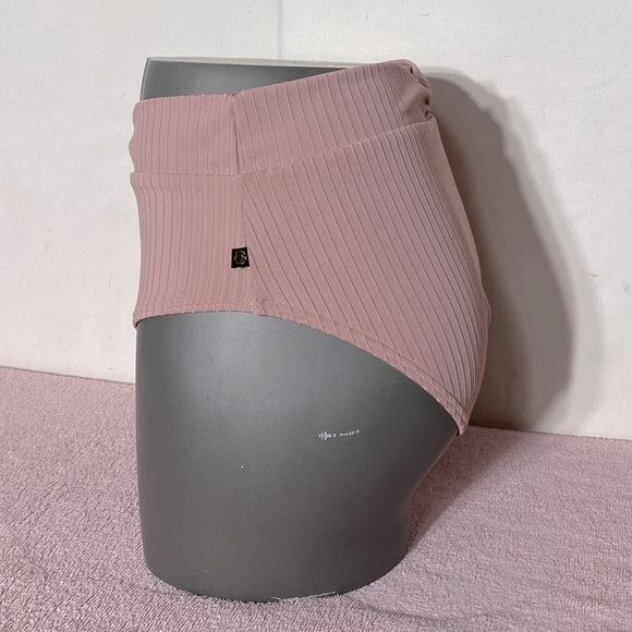 5/$25 La Vie En Rose Aqua Dusty Pink Ribbed Bikini Bottoms M - Picture 2 of 11